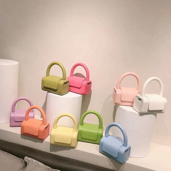 Diseñador Bolsas de cerámica 2021 Moda de verano Moda Color Caramelo Gigi Mini Bolso de cuero Tide Messenger Tote 12 colores con bolsa de polvo 282P