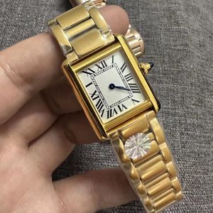 Montre carrée de précision de styliste pour femmes, boîtier en acier inoxydable, bracelet de montre de luxe, pointeur bleu saphir, étanche, montre de couple classique pour femmes