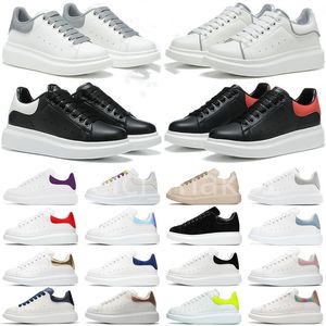 2024 Nieuwe Designer Casual Mens Dames schoenen platform Sneakers Leather Suede Veet Flats Lace Up Sports Trainers Fashion