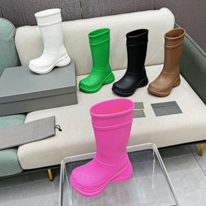 Botas de charco de diseñador para mujer, botas de lluvia para hombre, botas hasta la rodilla, botas de goma impermeables de PVC para caminar, botines de plataforma informales, estilos de marca co sin cordones, botas de diseñador para mujer