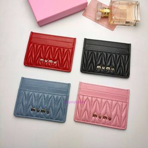 Designer Purse Miumius Wallet Card Holder Classic Lamb Pick -up Card Clip Fashion Letter Storage Multi Card Positie Ultra dunne Mini Fold Card Bag Kaart Kaar