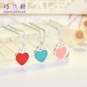 Ontwerper Qiaolanxuan eenvoudige liefde olie druipend emaille rood blauw roze drie kleuren hartvormige tiffay en co ketting sleutelbeen ketting dames sieraden