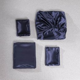 Edredón de diseñador Funda de cama Juegos de cama de lujo extra grandes Juego de cuatro piezas Tetiles para el hogar Suministros Seda de hielo europea y americana Satin226Z