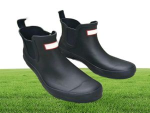 Bottes de pluie designer Femmes de la cheville Bottes de pluie Bottes de pluie Bottes / noir / bleu7222944