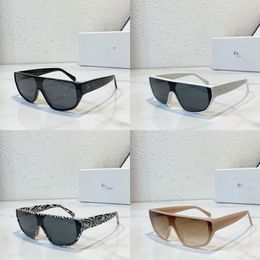 Diseñador de moda retro gafas de sol de lujo dama gafas de sol casuales y de moda son simples y versátiles chapa importada italiana 40195