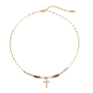Ontwerper Retro Pearl Cross ketting voor vrouwen titanium staal vergulde 18K goud zoet water parel zirkon kruis hangers mode sieraden