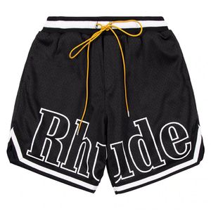 Designer Rhude Capsule Summer Bage Mateh Matériau Sweatable Sweat Loose Fiess Basketball Pantalons Ments Short noir