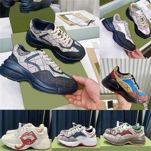Designer Rhyton Schoenen Multicolor Sneakers Mannen Vrouwen Trainers Vintage Chaussures Platform Sneaker Aardbei Muis Mond Schoen