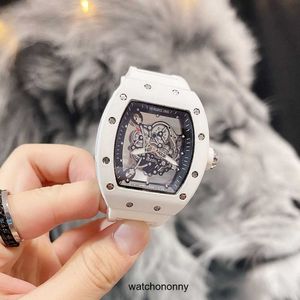 Ontwerper Ri mliles Luxe horloges Horloges voor heren Mechanisch horloge Richa Fashion Bull Hollow Skull Persoonlijkheid Silicon Tape Casual Sport Horloges