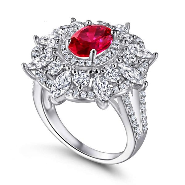 Bague de créateur transfrontalière bijoux européens et américains S925 bague en argent diamant à haute teneur en carbone rétro bague rubis trésor coloré ovale exagéré pour les femmes