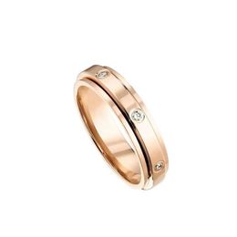 Bague de créateur pour hommes et femmes Love Ring Titanium acier Rose Gold Plaqué argent Tous les couples de maçonnerie cadeau d'anniversaire de mariage