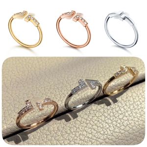 Designer ring voor dames luxe diamanten ring heren dubbele T open liefdesring bruiloft gouden ring populaire mode klassieke sieraden van hoge kwaliteit blauwe doos