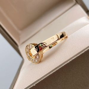 Bague de créateur pour femmes, nœud de corde de luxe avec diamants, bagues à la mode pour femmes, bijoux classiques plaqués or 18 carats, cadeaux de fête Rose