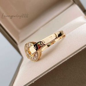 Designer Ring Ladies Rope Knot Ring Luxury With Diamonds Fashion Rings For Women Classic Bijoux 18k Gold Gold Rose Party Gifts