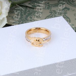 Designer Ring Luxury merk C-Letters Rings ringen roestvrij staal vergulde bandringen mode kristallen ring voor vrouwen bruiloft sieraden geschenken