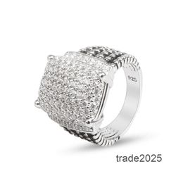 Bague de créateur Anneaux Dy Twisted Fil Diamant Femmes Mode Platine Plaqué Micro Diamant Tendance Style Polyvalent