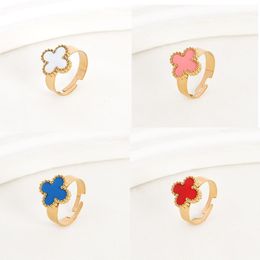 Designer Woman Lucky Clover Ring, neemt je mee om eindeloze geluk te vinden, maak je vol vertrouwen en charmeer de uitstraling van luxe en geluk