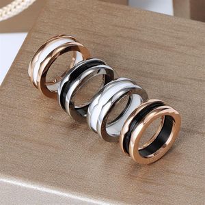 Designer ringen klassieke keramische fashion ring luxe sieraden mannen en vrouwen titanium staal legering vergulde paren ringen party wedd268r