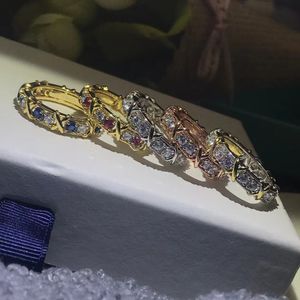 Anneaux de créateurs pour femmes Anneaux de luxe de luxe Taille 6 8 9 10 Bague de couple de bijoux avec boîte bleue originale pour la proposition de mariage