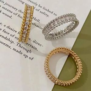 Bagues de créateurs pour femmes Luxe Mode Classique Bijoux Diamant Bague 18K Argent Plaqué Cadeau Mariage Rose Or Bague de Fiançailles Couple Premium5