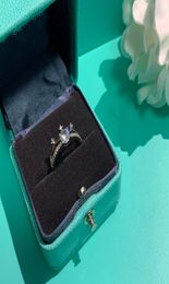 Anillos de diseñador Rings Luxury Women Design Diamond Jewelry Matrimonio Propuesta de matrimonio navideño Valentín Día Moda versátil W9526789