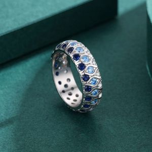 Designer anneaux Sapphire Incrust Intepperse s Pure Silver incrusté coloré pour la mode de mode pour femmes luxe de haut grade Full Diamond Index Ring Jewelry Gift