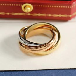 Bagues de créateurs en argent sterling pour femme, bagues classiques de luxe, cadeaux d'anniversaire, style raffiné, très belles disponibles avec ou sans boîte cadeau.