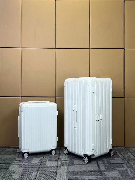 Designer RIW Sac de voyage à bagages de grande capacité CARNES Suises de troncs portables Unisexe 21-33 pouces