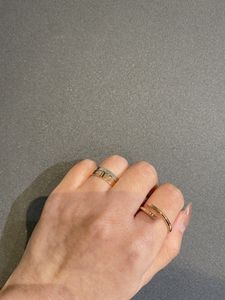 Ontwerper Rose Gold Ring dunne nagelring top v-goud met diamanten ring voor vrouw man Galvaniseren 18k Classic Premium met doos