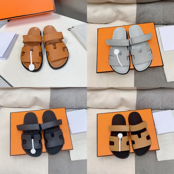 Diseñador Rreal Sandalias de cuero Zapatillas de diseñador de alta calidad Cómodas Sandalias planas clásicas para mujeres Zapatillas para hombres Chanclas con plataforma Pisos de verano Sandalias casuales