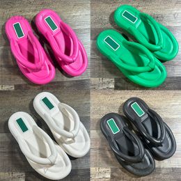 Zapatillas de goma de diseñador para mujer, chanclas, sandalias de plataforma, suela gruesa, toboganes de espuma de Color caramelo, sandalias clásicas de playa de verano