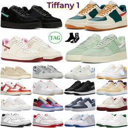 Designer hardloopschoenen voor mannen vrouwen medium blauw grijs zwart satellietteam rood witte dennen groen vachetta tan usa basketbaltrainers buiten sport sneakers