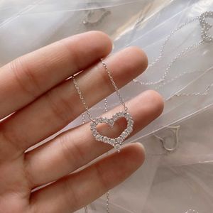 Merk Love Necklace van designer 925 Sterling verzilverde 18K witgoud vol diamant medium hart hanger kraagketen precisie Hoge versie
