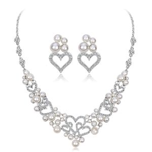 Ontwerper's elegante en elegante stijl diamanten parelketting oorbellen tweedelige set glanzende bruids bruiloft kettingset en