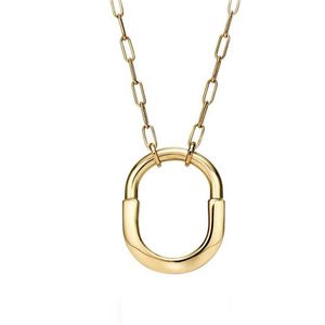 Het modemerk Horseshoe Titanium Steel Letter van de ontwerper Ketting Populared Round Ring Pendant Lock Sieraden