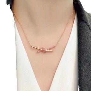 Designer's High Edition Gold Plating Brand Pink Diamond Twisted Rope ketting voor vrouwen 18K Rose Knoop BoK Collar Chain RV6V
