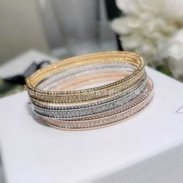 Het nieuwste merk van Full Sky Star Bracelet Dames Classic Trend Light Luxury kralen rand Diamond Beste vriend dezelfde stijl van designer