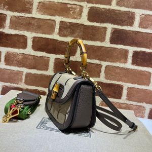 Le nouveau produit du créateur va sur le marché, aime l'élément en bambou doit entrer dans un sac à main pour les femmes Bamboo Crossbody Bag à la mode et beau portefeuille féminin