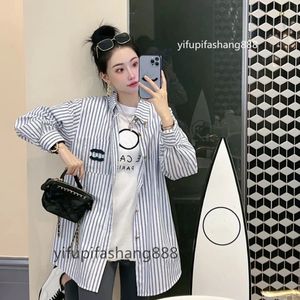 Top del diseñador CHannel Camisas de mujer tops de manga larga camisa transpirable Ropa de mujer Camisetas celi primavera verano lujo Camisa a rayas de moda blusas blancas mayorista