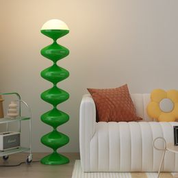 Lámpara de pie Vertical de diseñador, modelo de sala de estar, luz de habitación, dormitorio creativo de lujo, lámpara de mesa geométrica avanzada, 85-265V