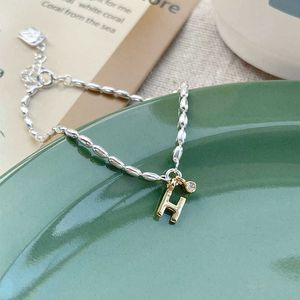 Bracelet de créateur en argent sterling S925 avec lettre H en zircon avec élégance féminine, design unique, perles d'olive, grains de riz et sensation de haute qualité