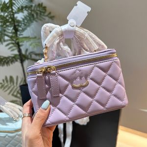 Sac selles de créateur Sac à main pour femme sac à main haut de gamme Fashion Luxury Crossbody 24p Perle Handle Makeup Case