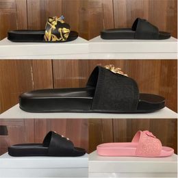 Sandalia de diseñador para mujeres / hombres Sandalias de plataforma Sandalias para hombre Diapositivas Zapatos para mujer Tacón plano Gancho Bucle Casual Hebilla de playa Cuero genuino de alta calidad con caja