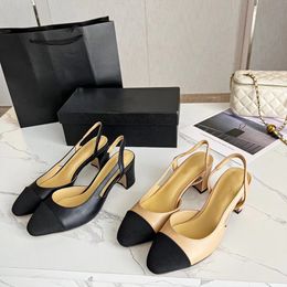 Diseñador zapatillas de vestir de ballet zapatos de sandalia de cuero plano sandalias zapatos damas marca clásica casual clásico playa de lujo de cuero real de calidad superior