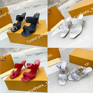 Designer Sandal Femmes Pantoufles DRAPY Mocassins Mocassins Boucles Sandales Sandales À Bout Carré Chaussures D'été Mode Fold Soft Word Slipper