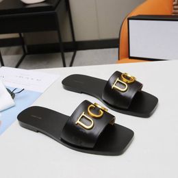 Designer Sandalen Mode GGity Platte Slides Vrouw Hak Schoenen Dubbele G Flip-Flops Luxe Slippers Leren Sandalen dfhfgh