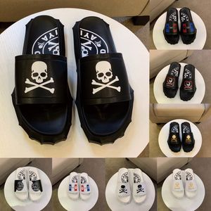 Sandales de créateurs Déclaration plate pour hommes PP Skull Caoutchouc Slide Sandale Pantoufles Gear Bottoms Luxe Summer Fashion Mens Causal Flip Flop