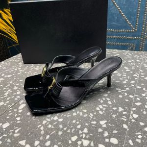 sandales de créateurs pour femmes célèbres diapositives sandale femmes diapositives plates pantoufles curseurs chaussures bas tongs sandales de plage décontractées en cuir véritable qualité supérieure