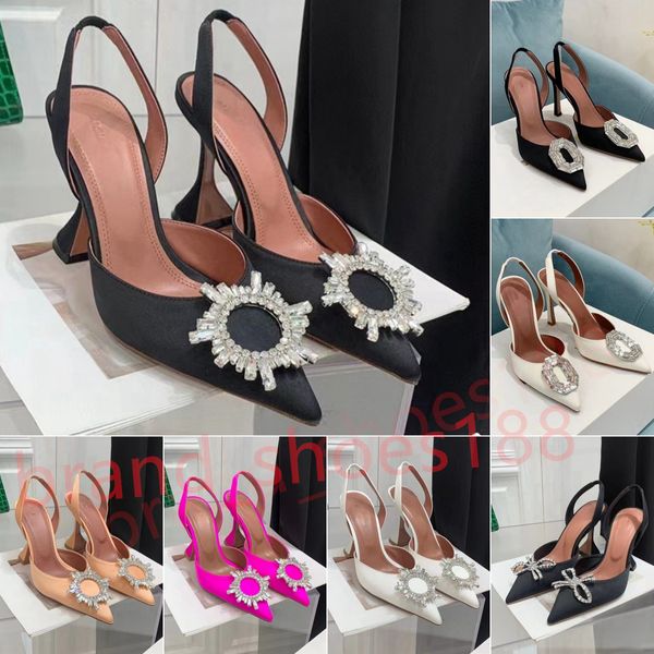 Sandalias de diseñador Tacones Hebilla adornada con cristales Bombas Zapatos de sandalias Tacones de carrete Diseñadores de lujo para mujer Zapato de vestir Cena de noche Fiesta Boda Tacones con tira trasera