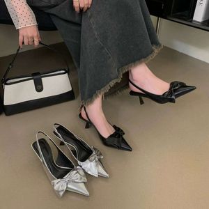 Designer Sandalen High End Bow Style Single Shoes For Women 2024 Nieuwe lente/zomer Baotou Heel